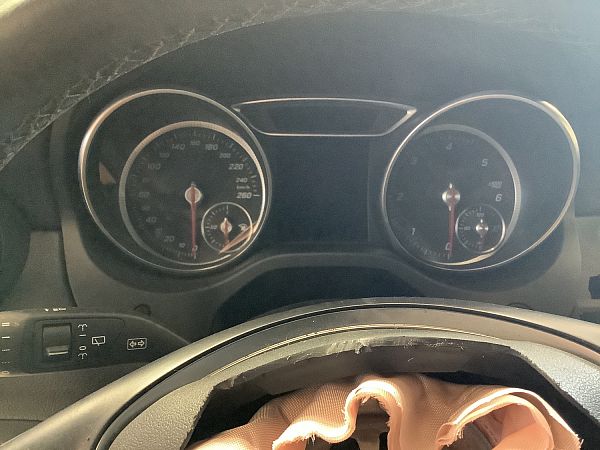 MercedesBenz CLA Tachometer/Drehzahlmesser gebraucht kaufen