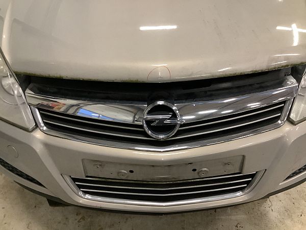 Front grid OPEL ASTRA H Estate (A04)