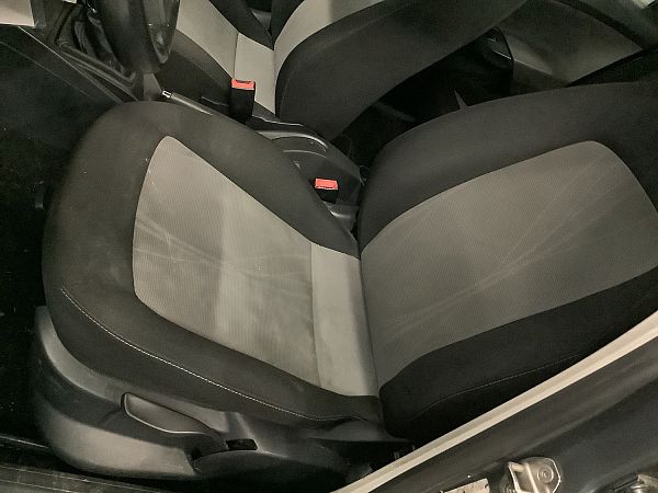 sièges avant 4 portes SEAT IBIZA Mk IV ST (6J8, 6P8)