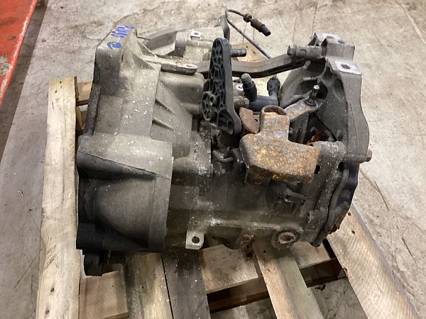 Girkasse manuel VW CADDY III Box (2KA, 2KH, 2CA, 2CH)