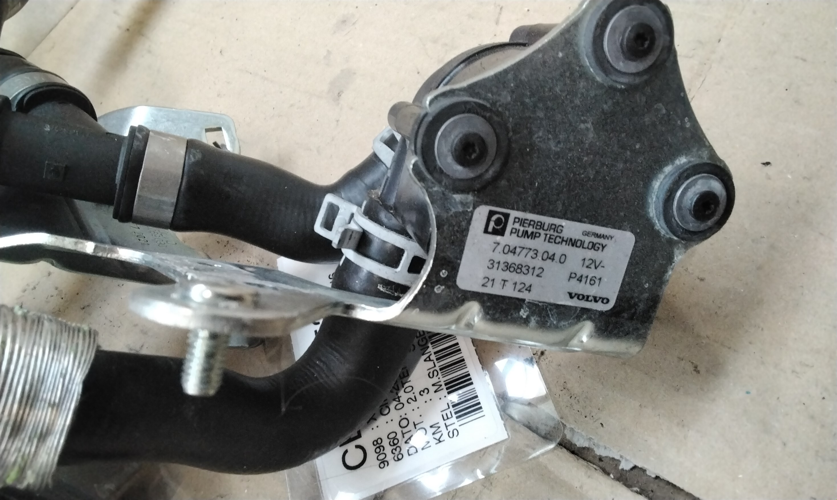 Volvo XC60 II (246) Circulation pump 31368312