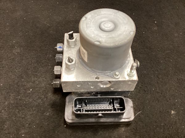 ABS Pumpe OPEL KARL (C16)