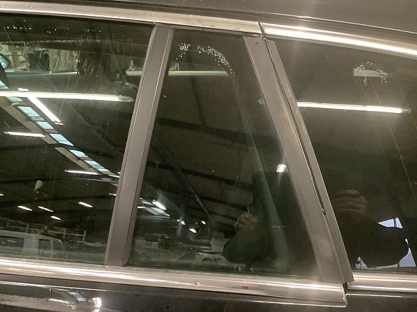 Szyba trójkątna OPEL INSIGNIA A Sports Tourer (G09)