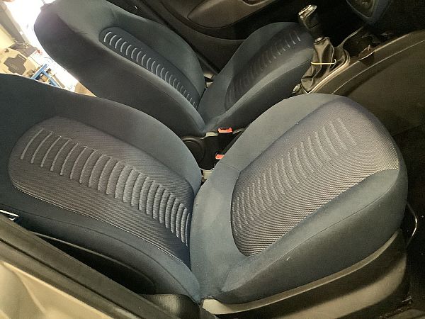 Front seats - 4 doors FIAT GRANDE PUNTO (199_)