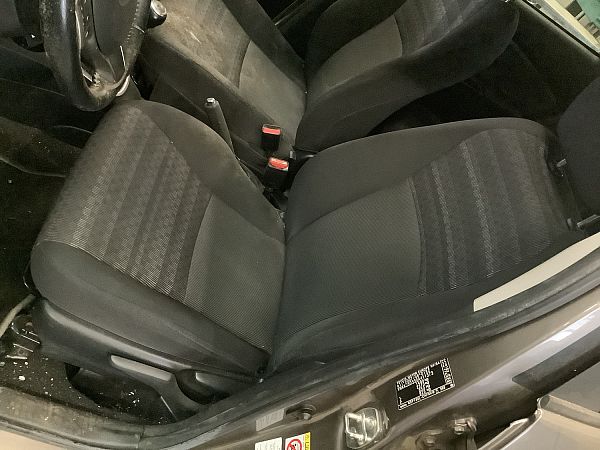 sièges avant 4 portes TOYOTA YARIS/VITZ (_P13_)