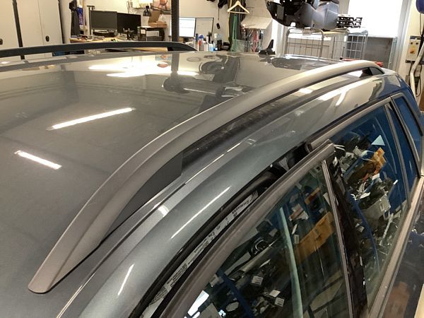 Roof shackle SKODA KAMIQ (NW4)
