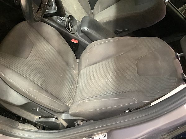 Front seats - 4 doors FORD FOCUS III Turnier