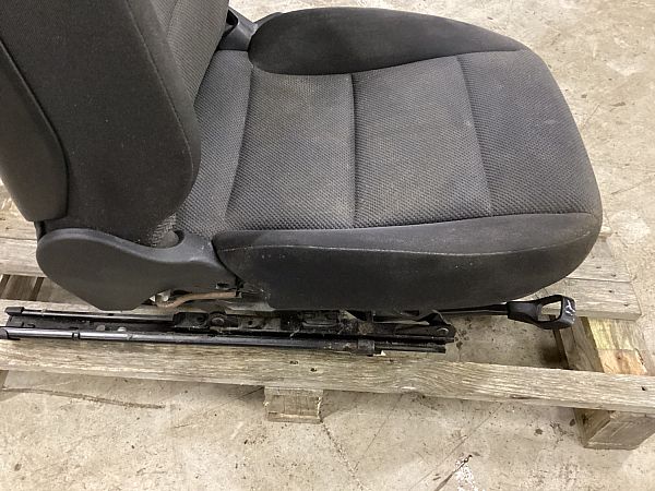 sièges avant 4 portes AUDI A3 Sportback (8PA)
