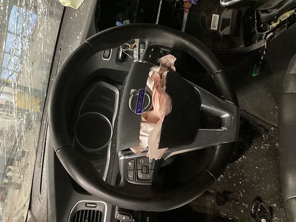 Stuurwiel – de airbag is niet inbegrepen VOLVO V60 I (155, 157)