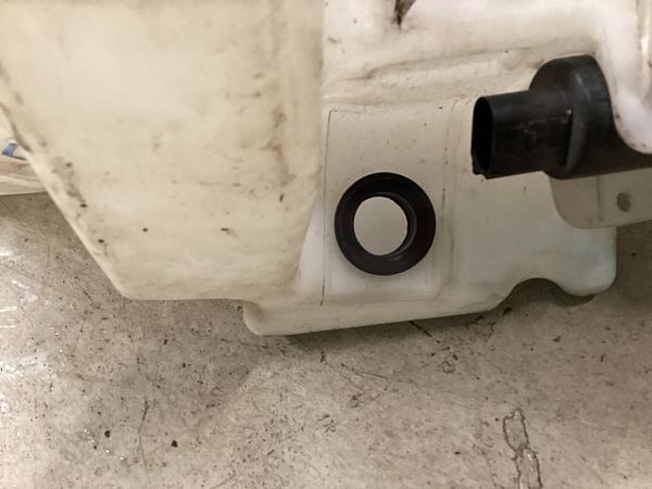 Spylesett med motor VW TOURAN (1T3)