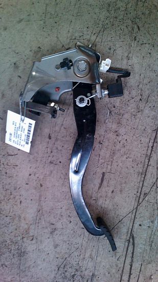 Clutch pedal HYUNDAI i20 (PB, PBT)