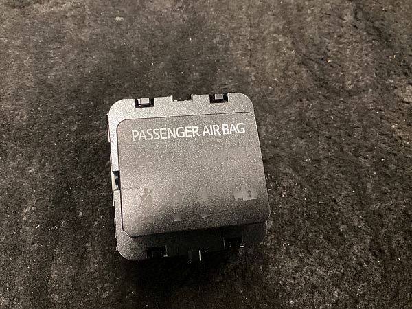 Airbag kontrol lampe TOYOTA AURIS (_E18_)