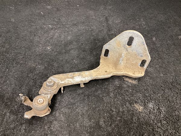 Scharnier, schuifdeur IVECO DAILY VI Platform/Chassis