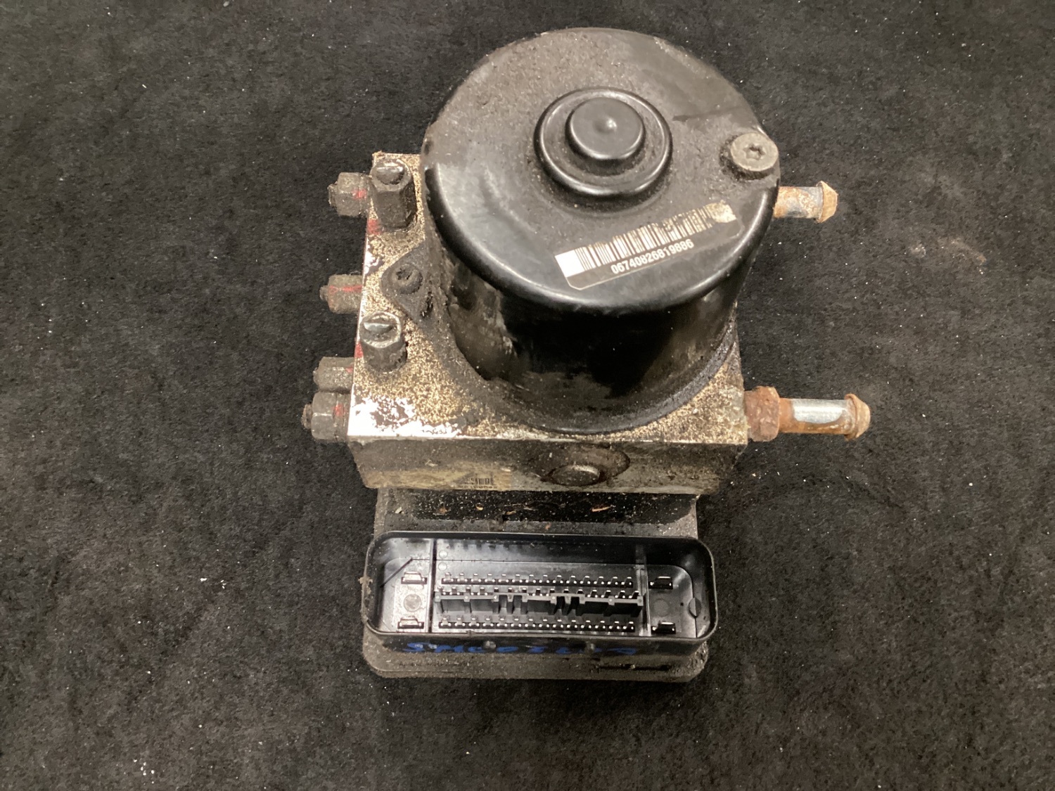 Suzuki SWIFT III (MZ, EZ) ABS - pump 5610072KA0, image size:1500x1125