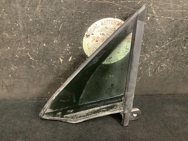 Front vent glass