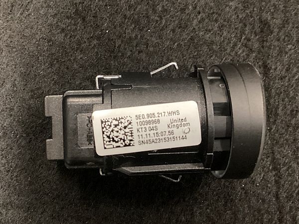 Start- und Stopkontakt SKODA FABIA III (NJ3)