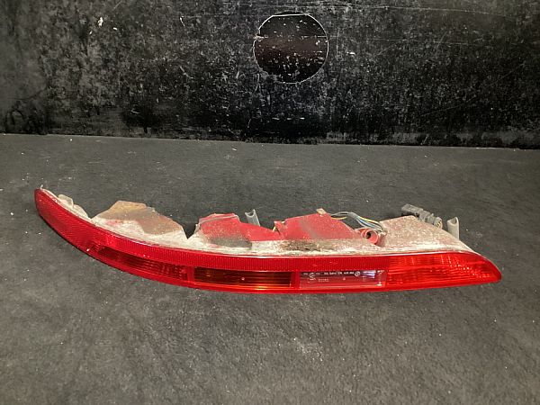 Rear bumper light