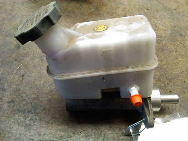 Brake - Master cylinder HYUNDAI TUCSON (JM)