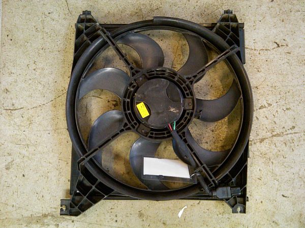 Radiator fan electrical HYUNDAI SONATA Mk III (EF)