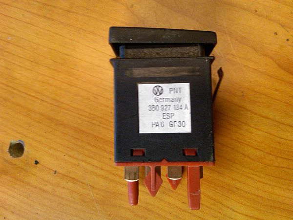 Bryter diverse VW PASSAT (3B3)