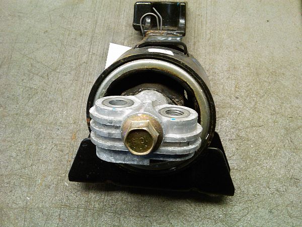 montage du moteur / Support de montage du moteur CHEVROLET LACETTI (J200)