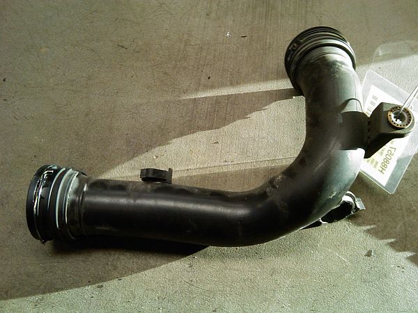 turbo / Intercooler hose / pipe SEAT TOLEDO III (5P2)