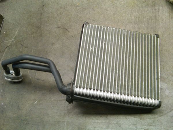 Heating element AUDI A4 (8EC, B7)