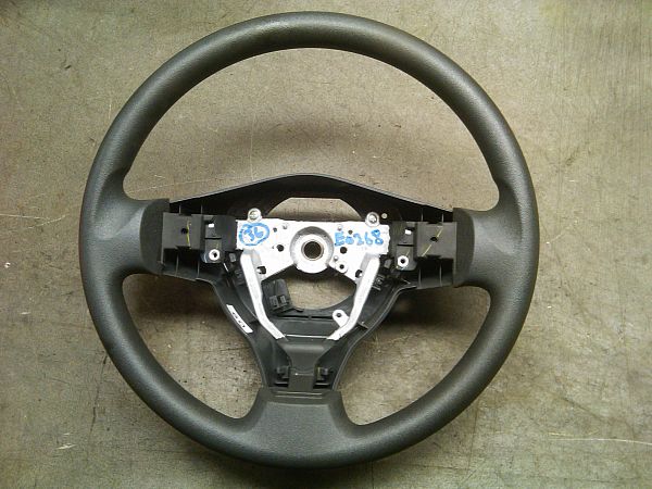 Steering wheel - airbag type (airbag not included) TOYOTA URBAN CRUISER (_P1_)