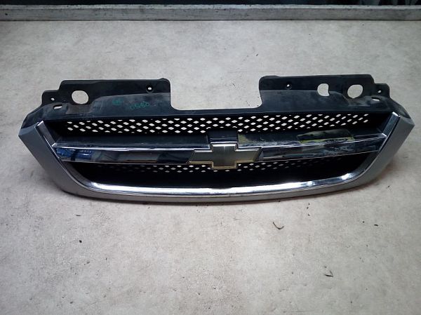 Grill / gitter CHEVROLET TACUMA MPV (U100)