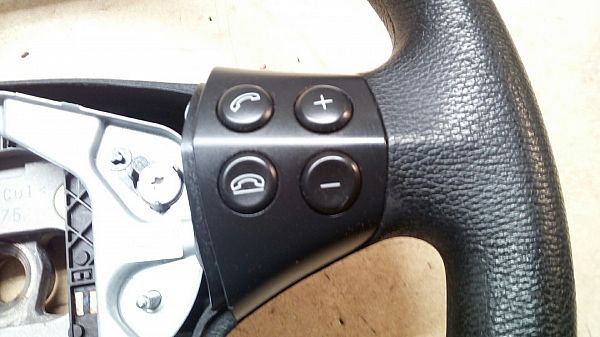 Steering wheel - airbag type (airbag not included) MERCEDES-BENZ A-CLASS (W169)