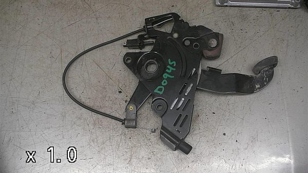 Hand brake - pedal MERCEDES-BENZ VITO / MIXTO Box (W639)
