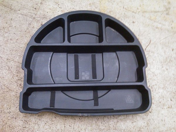 Bagagerum - bundplade HYUNDAI i20 (PB, PBT)