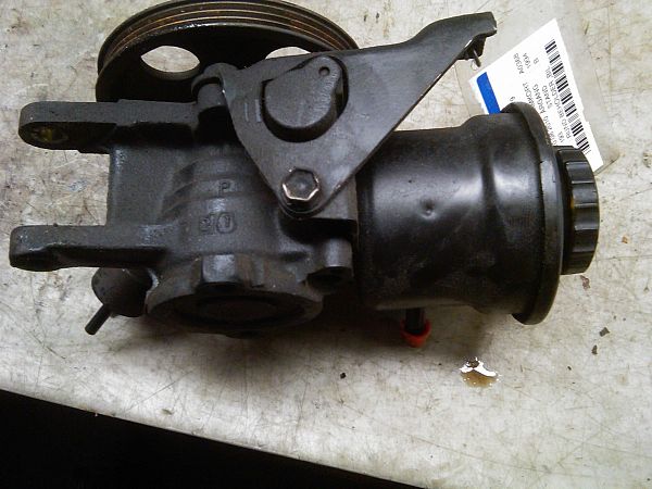 Power steering pump TOYOTA CELICA Coupe (_T20_)