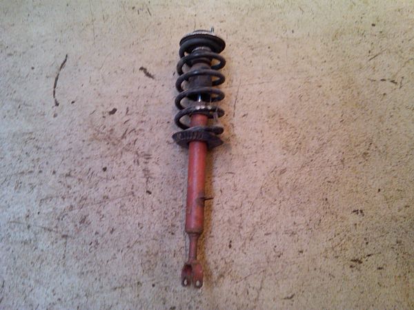 Federbein vorn AUDI A8 (4D2, 4D8)