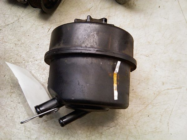 Power steering sump IVECO DAILY IV Box Body/Estate