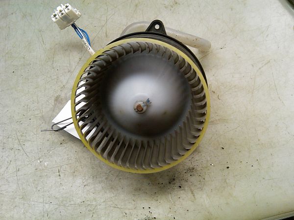 Kachel Ventilatiemotor / aanjager MAZDA 323 S Mk V (BA)