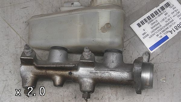 Maître-cylindre de frein VOLVO 940 Mk II Estate (945)