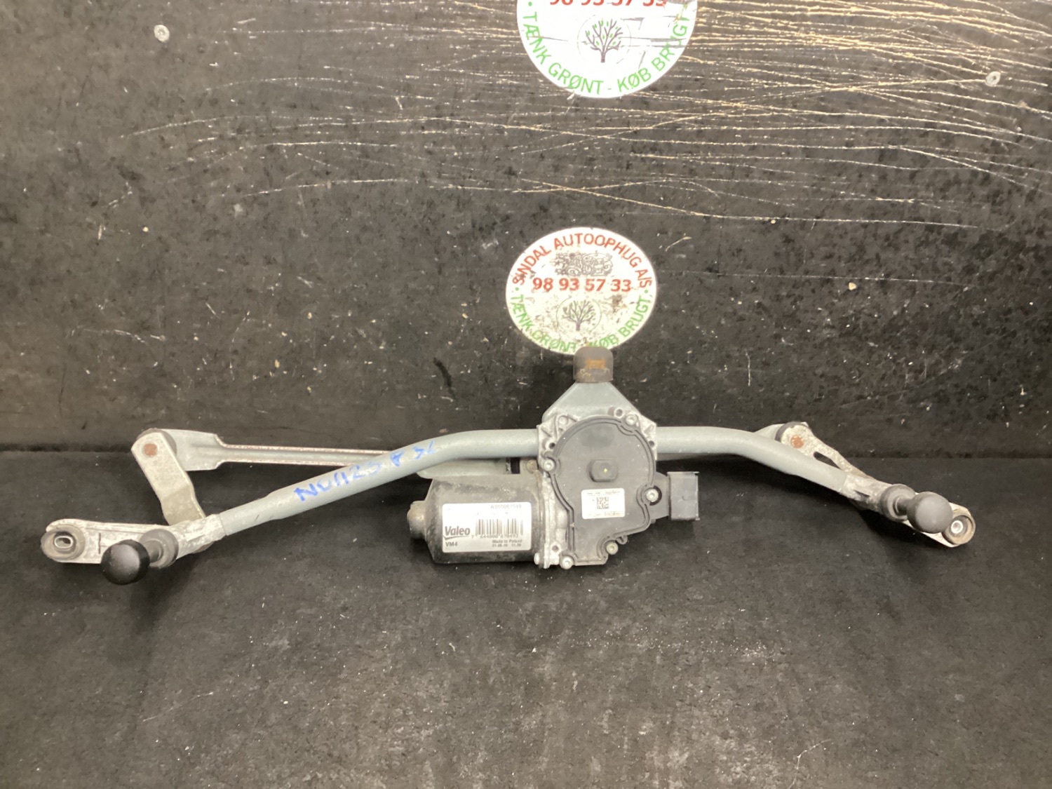 98-084-652-80 : Silnik wycieraczek przednich a Wycieraczki