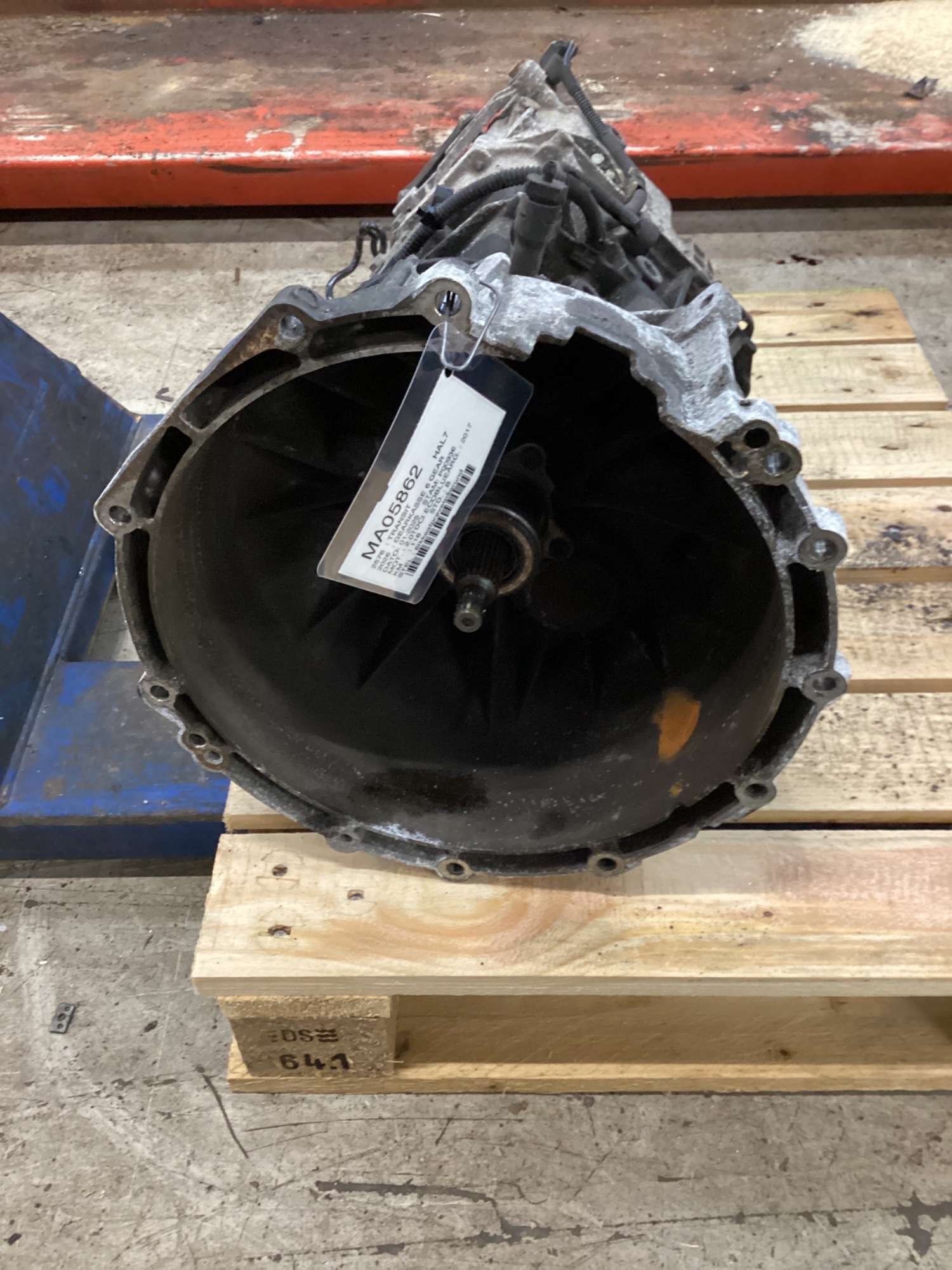 メンテナンス DFP.GROUP Ford TRANSIT V363 Van (FCD, FDD) Gear-box manual 2240503, 2375854
