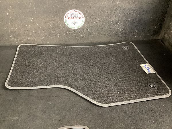 Fussboden SEAT LEON ST (5F8)
