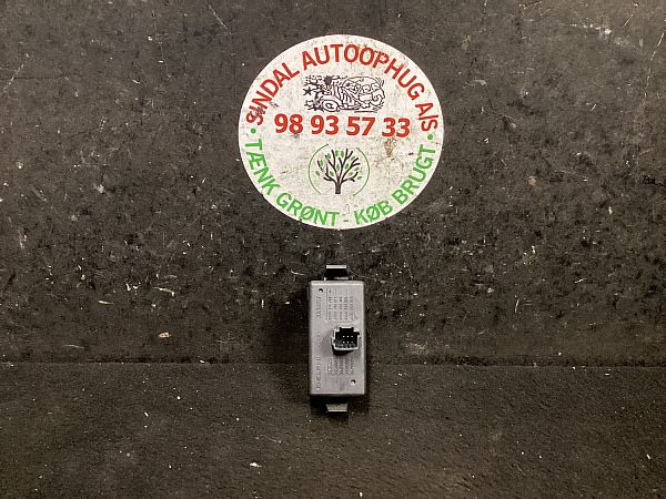 VEMO WARNBLINKSCHALTER SCHALTER WARNBLINKER Passend Für AUDI A4 | V10