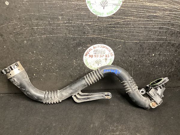 Turbo Ladeluftschlauch RENAULT CAPTUR I (J5_, H5_)