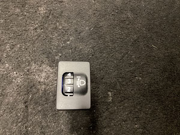 Kontakt - lygtejustering PEUGEOT 108