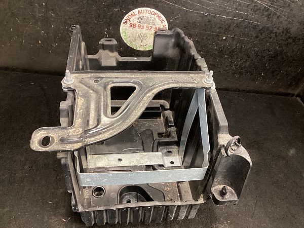 Accubak FORD FIESTA VII (HU, HF)