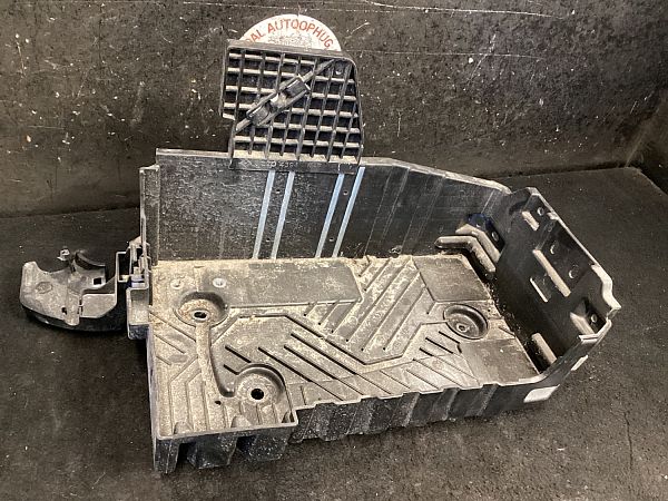 Accubak PEUGEOT 208 II (UB_, UP_, UW_, UJ_)