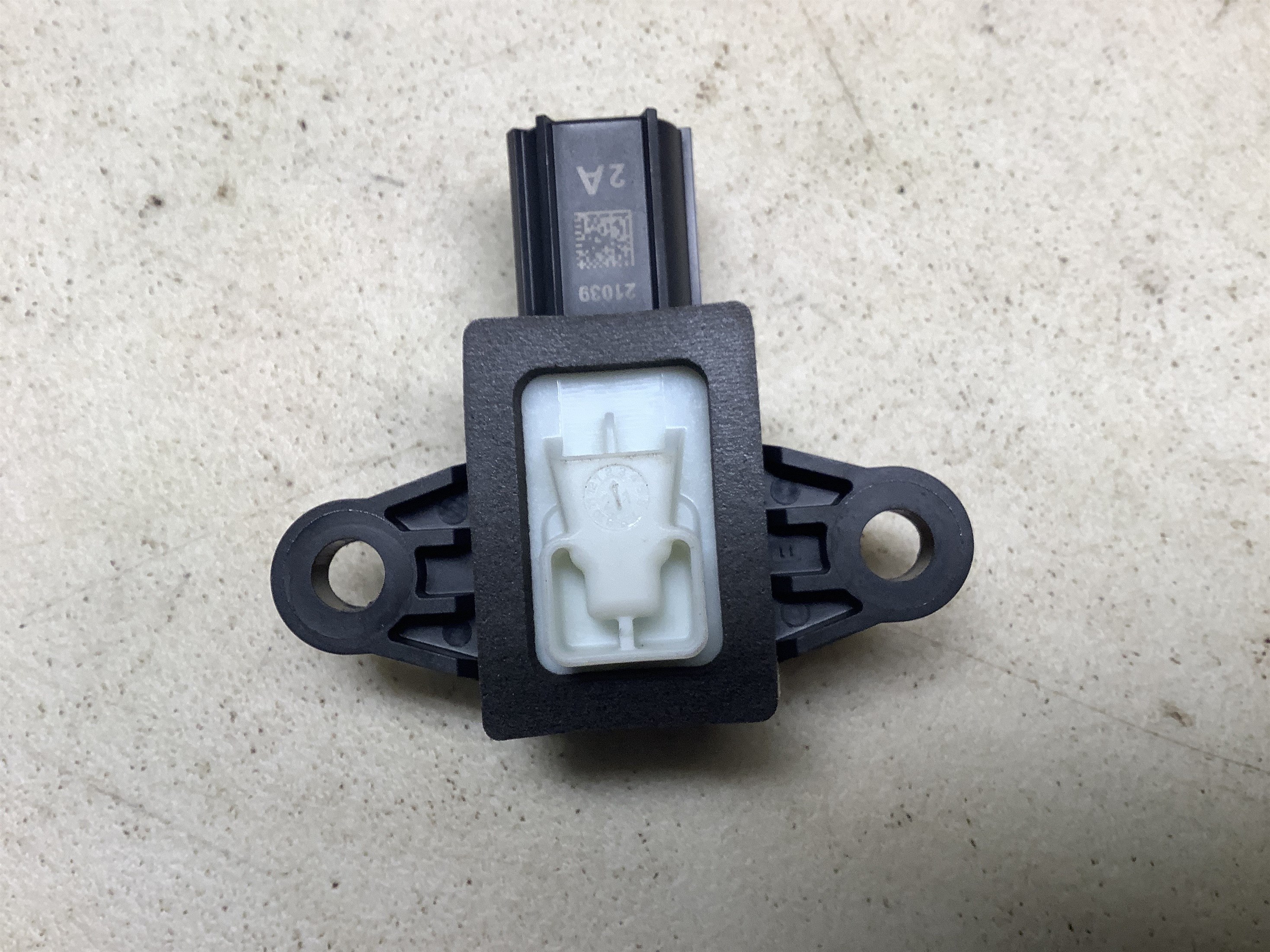 Volvo XC60 II (246) Airbag - sensor 31406731