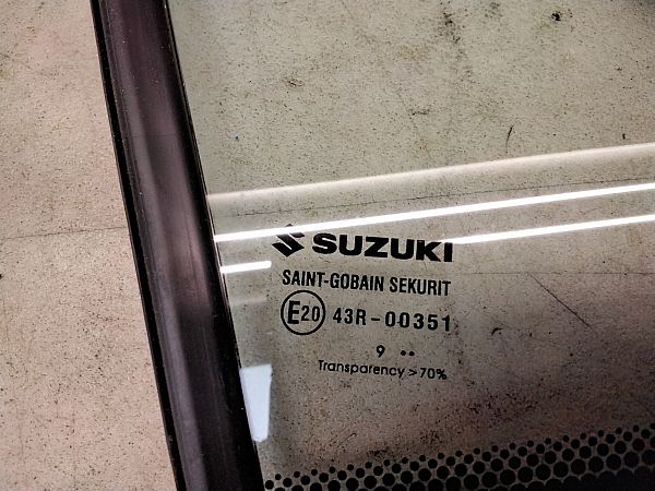 Siderute foran a-stolpe. venst SUZUKI SX4 S-Cross (JY)