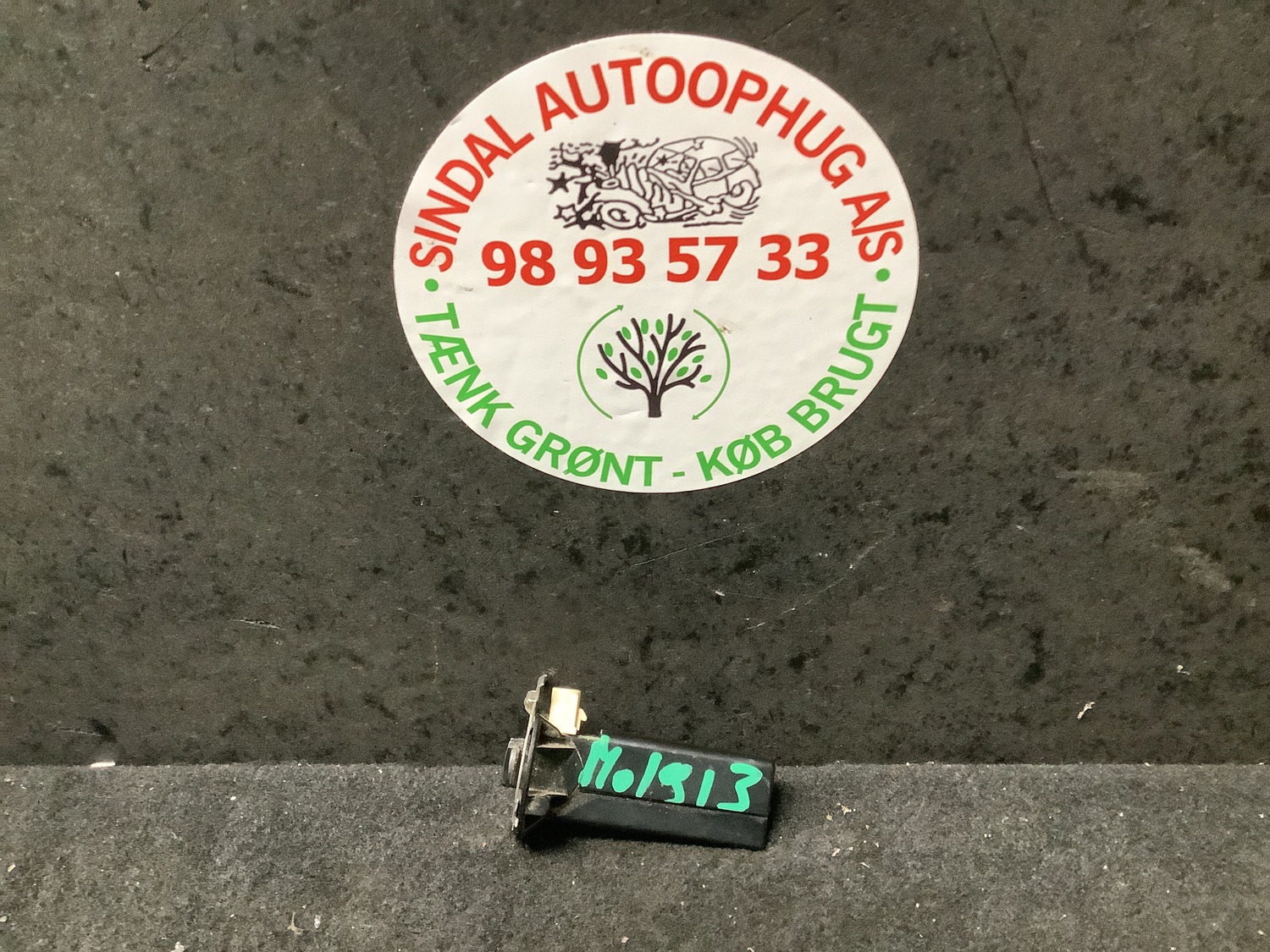 Mercedes-Benz SPRINTER 3,5-t Van (B907, B910) Antenne 2139052803 ...