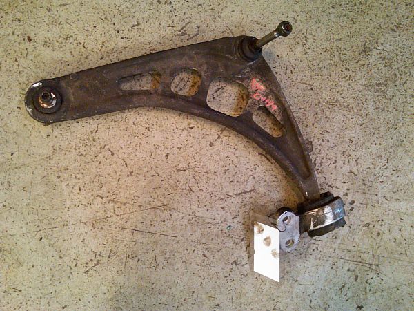 Bærearm forrest nederst BMW 3 Touring (E46)