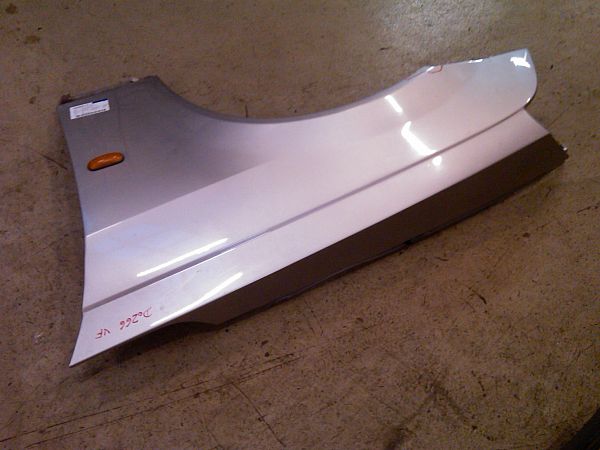 Front wing left CADILLAC CTS